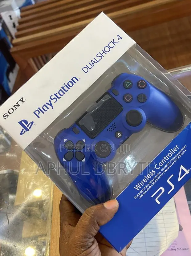Brand New Ps4 Game Controller · Photo 1