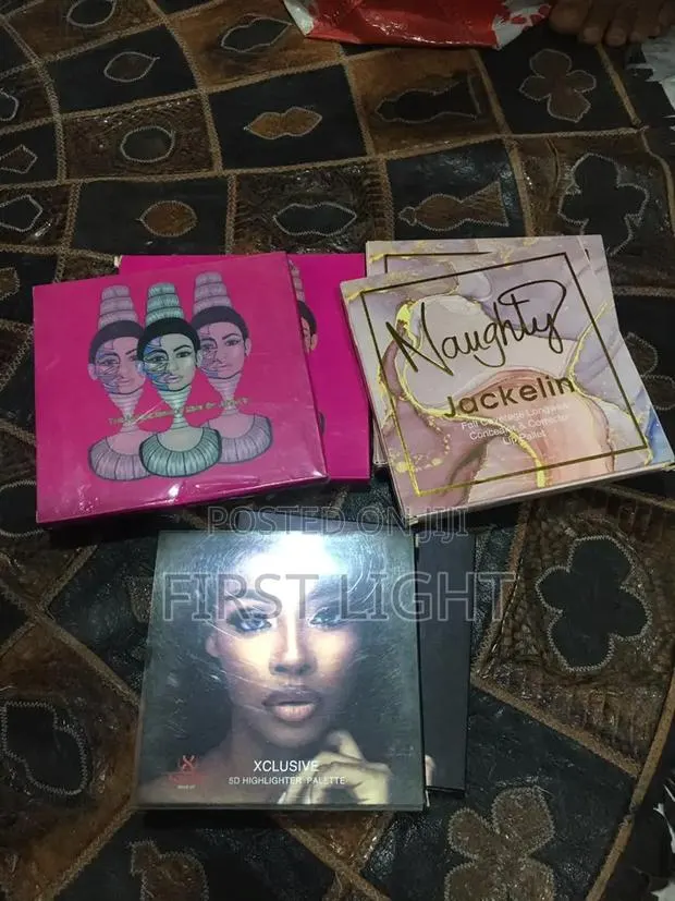 Makeup Pallets · Photo 2