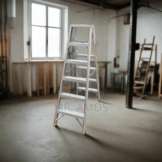 2x6steps Double Sided Ladder - Hlad01061 · Photo 1