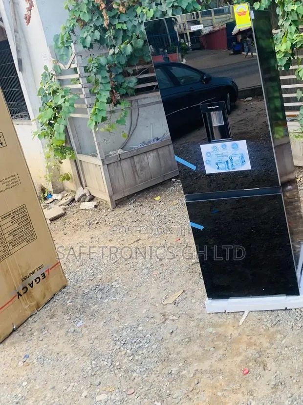 Just Shop Legacy 311L Black Mirror Glass Refrigerator · Photo 1
