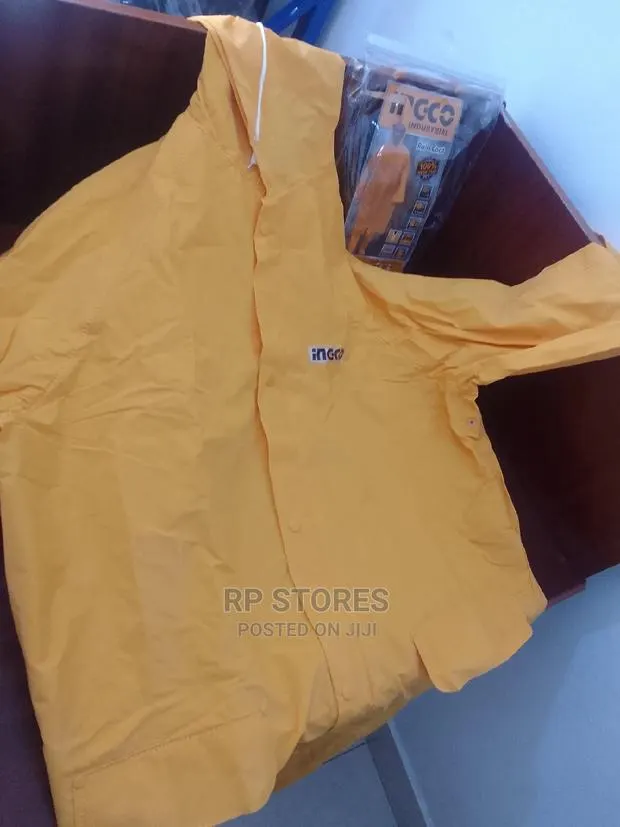 Ingco Rain Coat · Photo 1