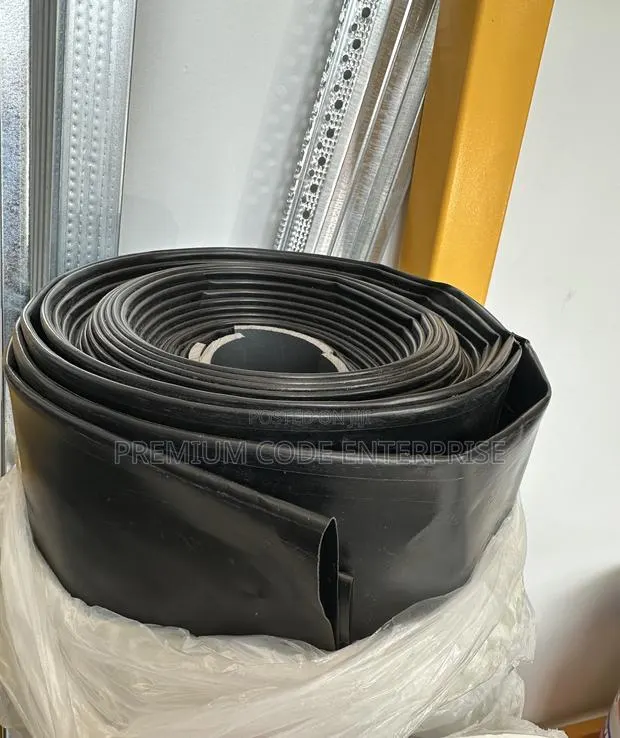 500 Microns Damproof Membrane Black, 12.5m X 4m · Photo 1