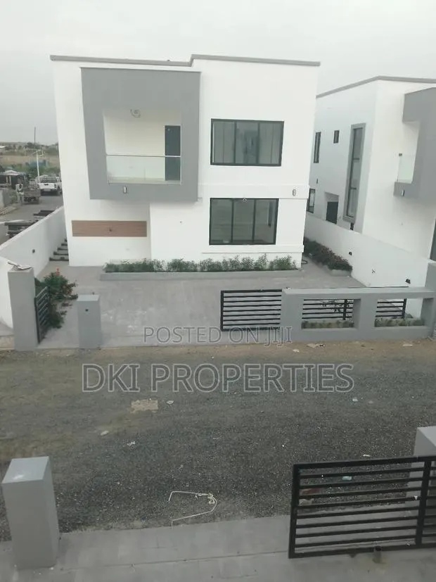 3bdrm House in Dki Properties, Adenta for sale · Photo 1