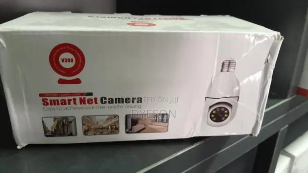 Wifi Bulb Camera · Photo 1