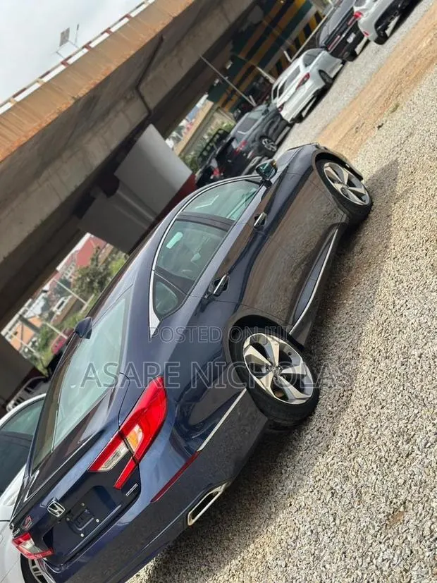 Honda Accord 2019 Blue · Photo 1