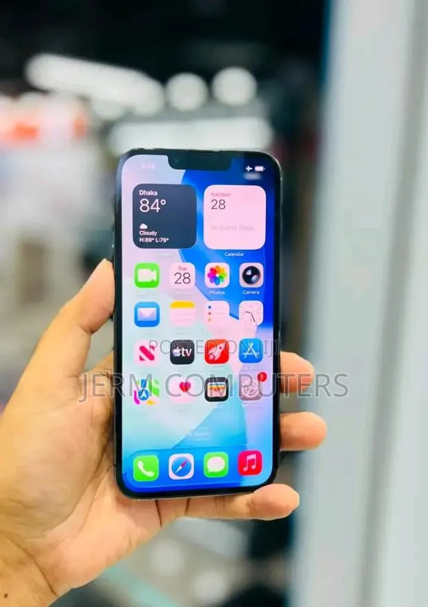 Apple iPhone 13 Pro Max 1 TB Black · Photo 1