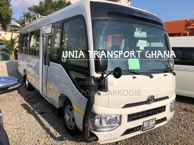 Coaster Buses for Airport Pickup · Photo 1