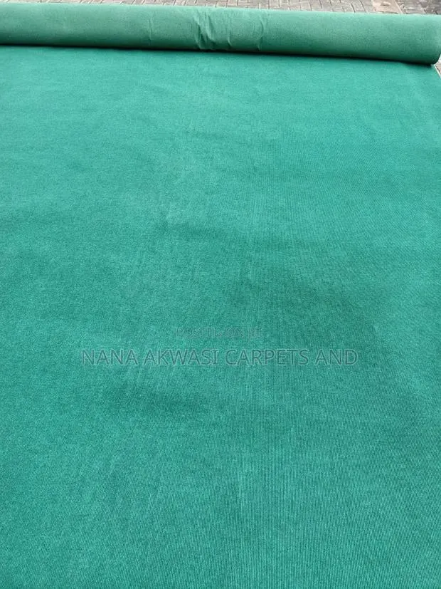 Green Light Carpet · Photo 1