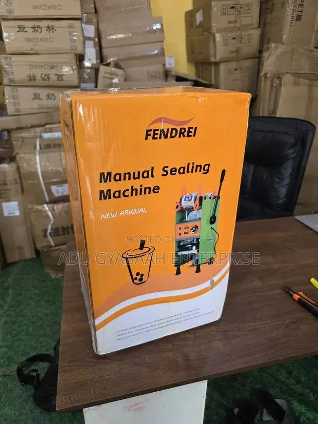 Cup Sealing Machine · Photo 1