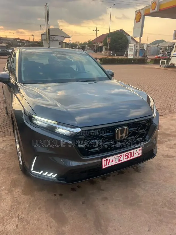 Honda CR-V 2024 Gray · Photo 1