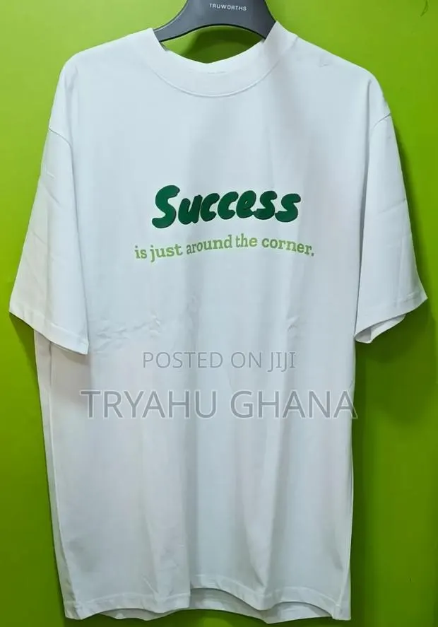 Grab Your Original Tryahu T-Shirts Before It Is Gone · Photo 1