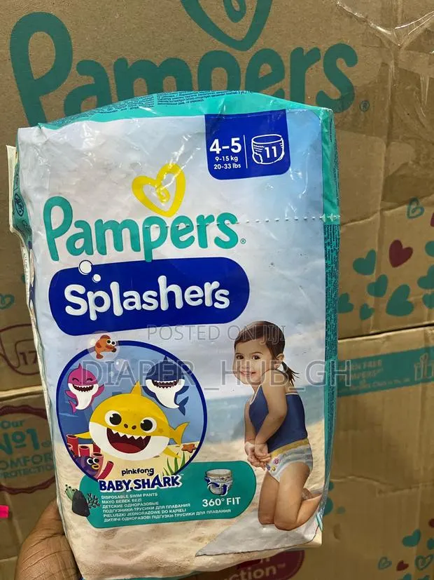 Pampers Splasher Baby Shark Size 4-5 Swim Nappies 11 Pack · Photo 1