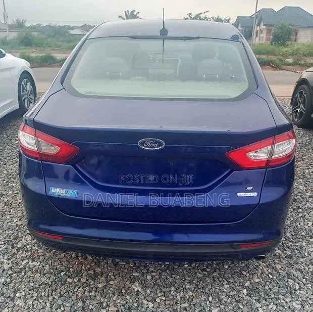 Ford Fusion 2013 Blue · Photo 1