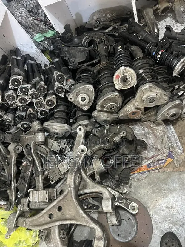 Mercedes-Benz Suspension Parts – All Models · Photo 1