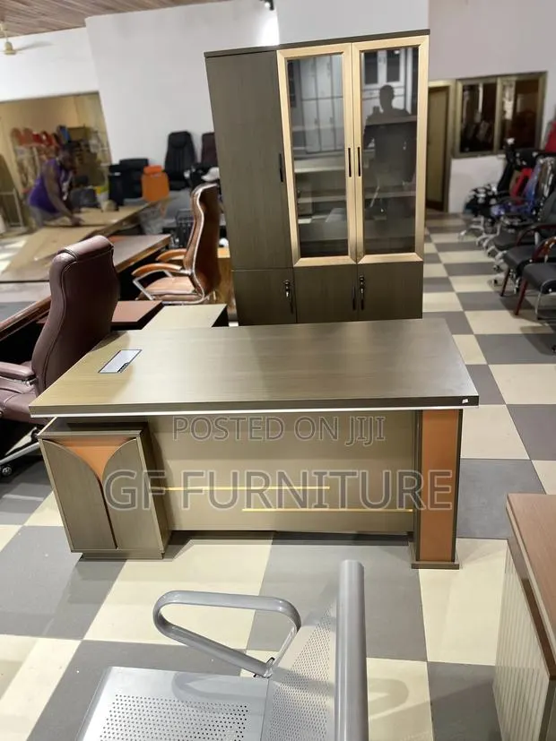 Executive L-Shape 1.6m Office Desk · Photo 1