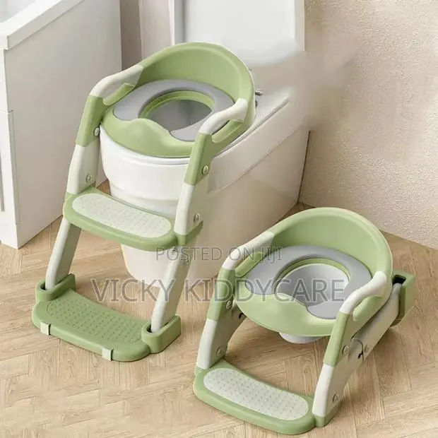 3 In 1 Toddler Potty Training Toilet Seat · Photo 3