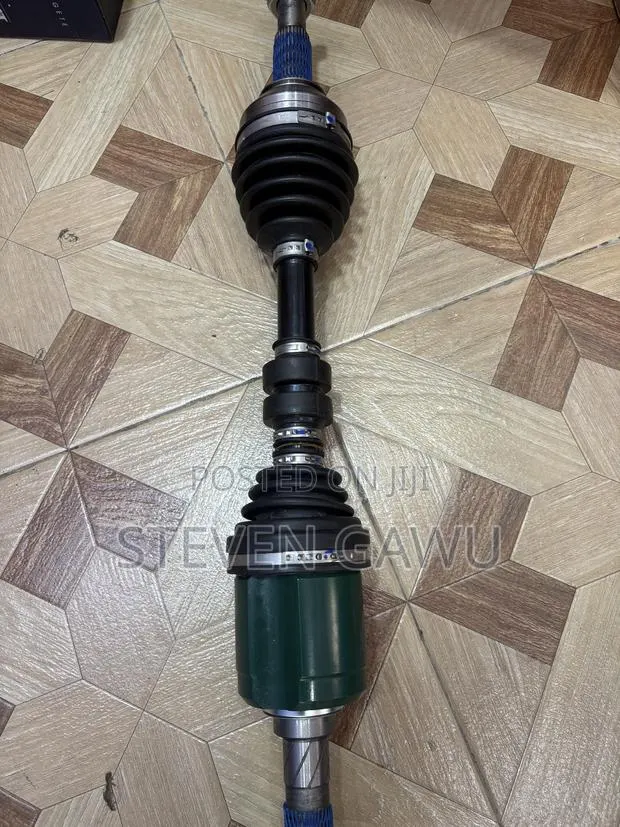 Nissan Rogue 2012 4x4 Drive Shaft · Photo 1
