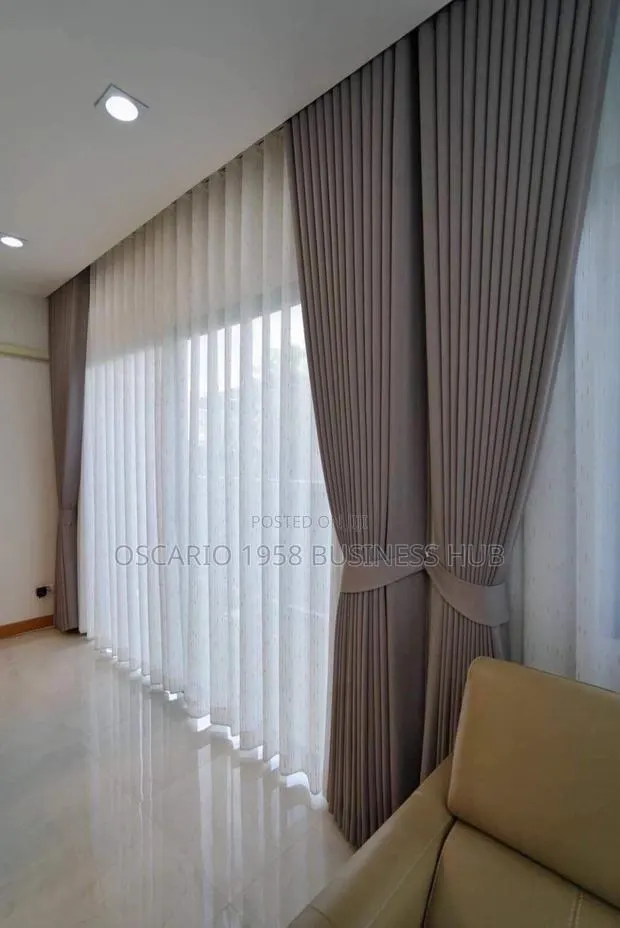 Top of the Range Curtains for Spaces and Windows · Photo 1