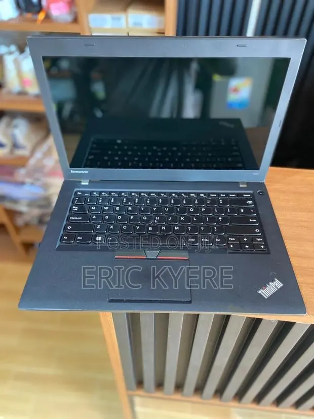 Laptop Lenovo ThinkPad T450 8GB Intel Core i5 SSD 128GB · Photo 1