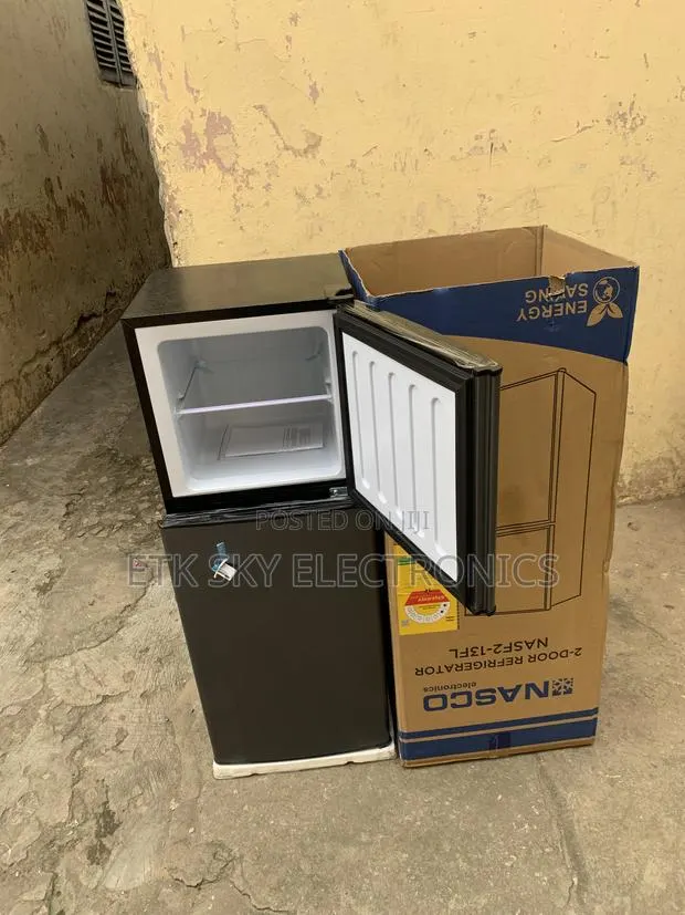Nasco Nasf2-13fl Double Door Fridge · Photo 1