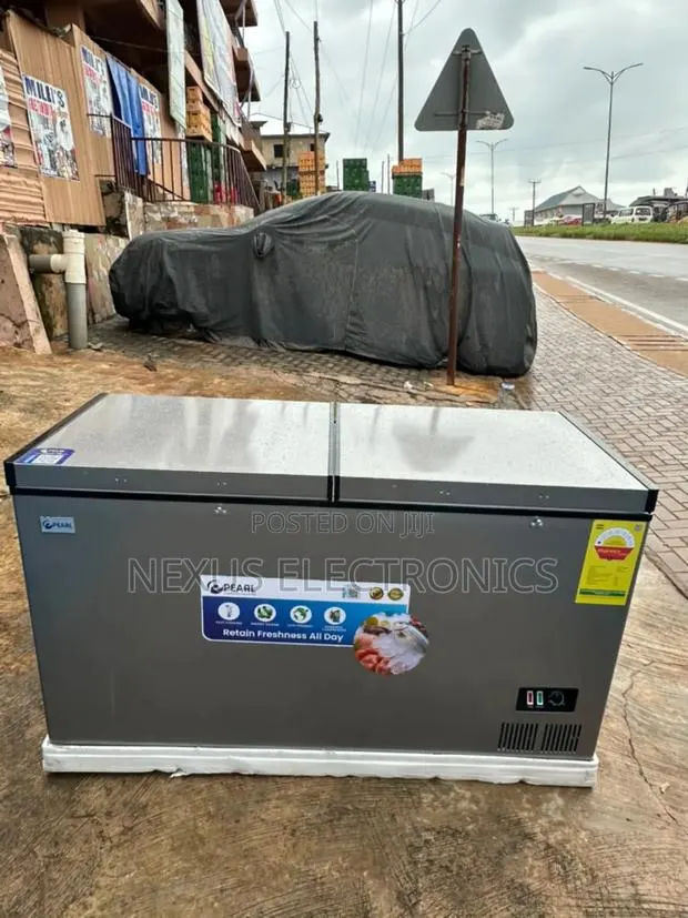 Brand New Pearl 418ltr Double Door Chest Freezer. · Photo 1