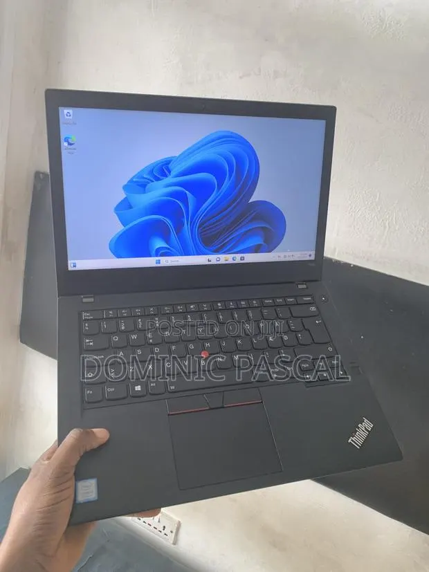 Laptop Lenovo ThinkPad T490s 8GB Intel Core i7 SSD 256GB · Photo 1