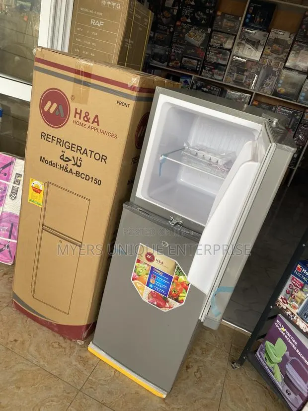 Double Door Fridge for Hostels · Photo 1