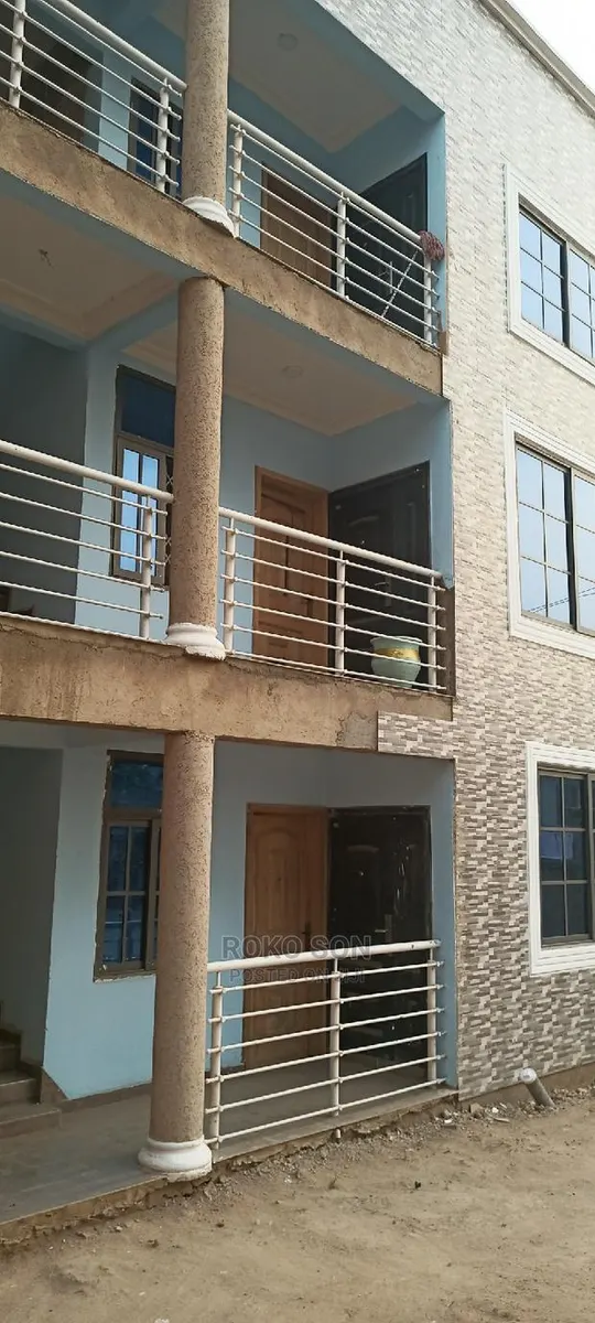 1bdrm Block of Flats in Dr Roko, Accra Metropolitan for rent