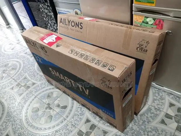 Inspired Your Life Ailyons 32 Smart Television · Photo 1