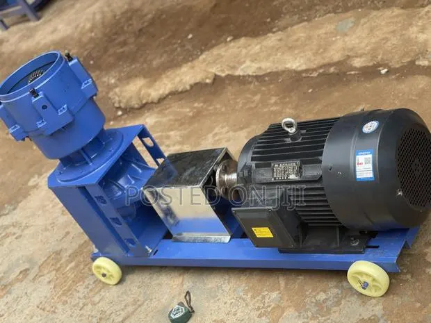 Pellet Machine 1700kg(22kw) Per Hour · Photo 1