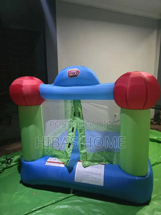 6ft Chad Valley Bouncy Castle With Blower · Photo 4