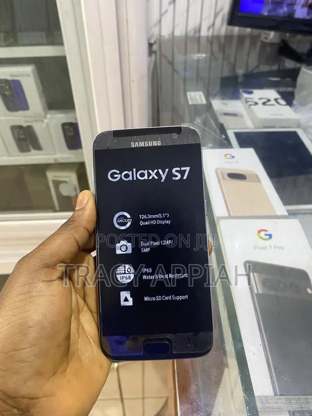 Samsung Galaxy S7 32 GB Black · Photo 1
