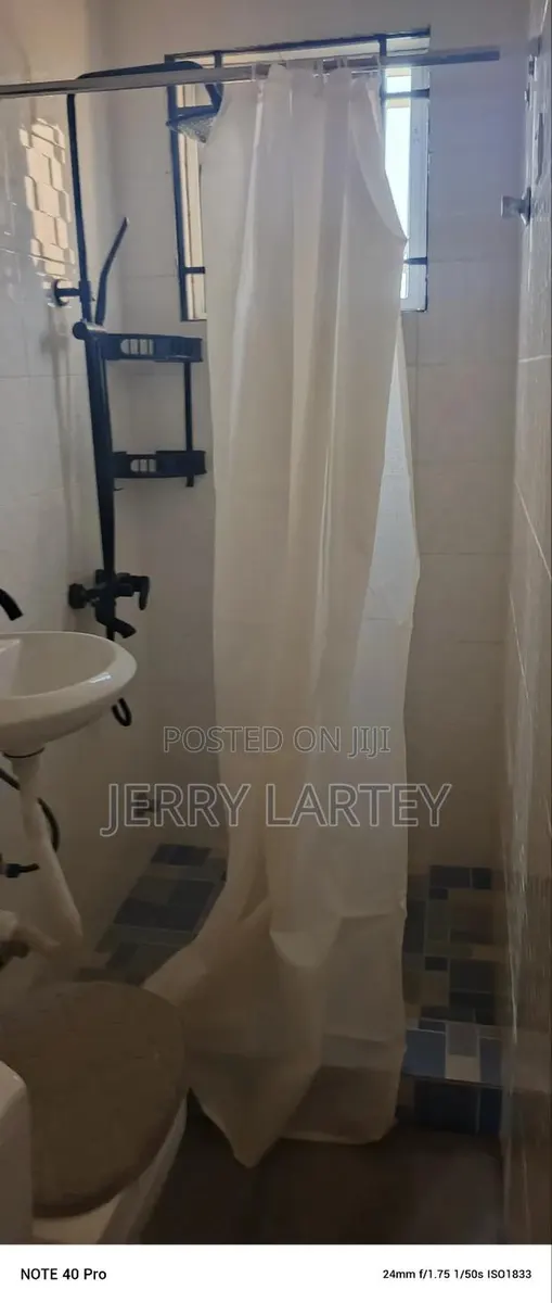 1bdrm Apartment in Dansoman Exhibition for rent · Photo 1