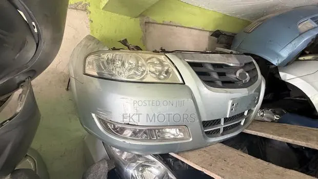 Nissan Sunny Front Cut / SM3 2006,2007,2008,2009, · Photo 1