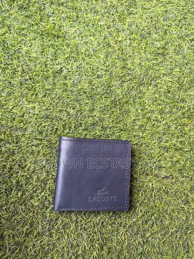Lacoste Handmade Wallet · Photo 1
