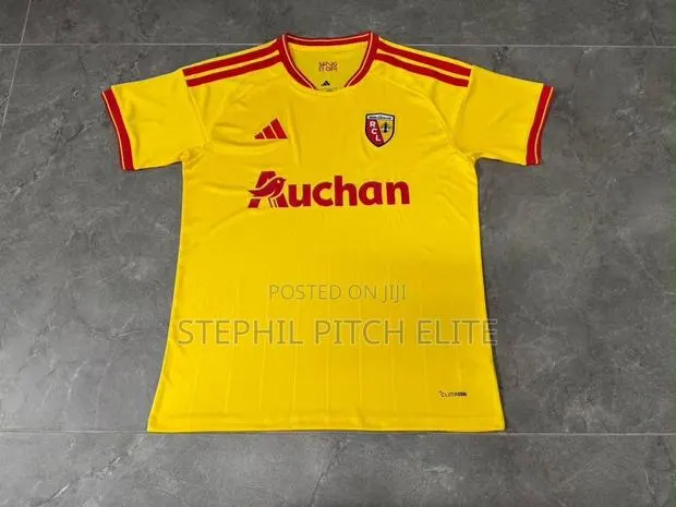 RC Lens 26/27 Home Jersey · Photo 1