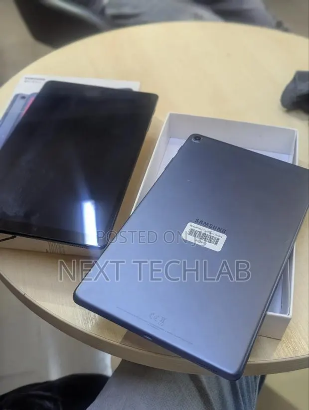 Samsung Galaxy Tab A 8.4 (2020) 32 GB · Photo 1