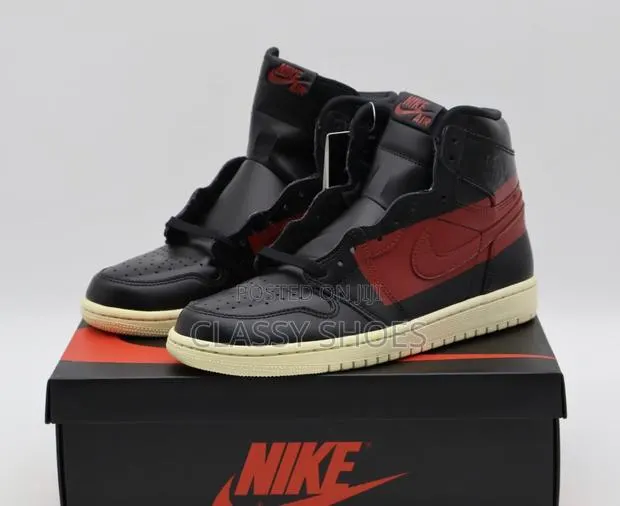 Nike Jordan 1 Retro High OG Defiant Couture · Photo 1