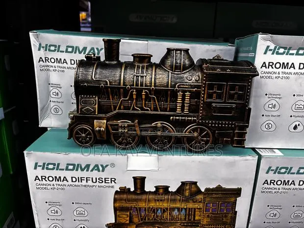 Cannon and Train Aroma Diffuser Humidifier · Photo 1