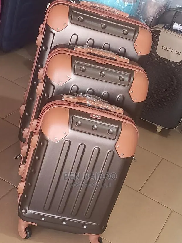 Trav. Luggage 3-Set(S,M L) · Photo 1