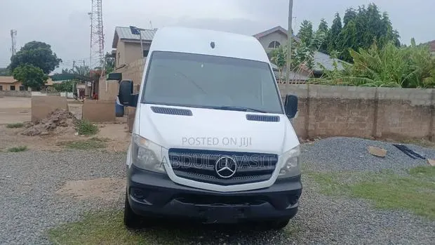Mercedes-Benz Sprinter 2014 White · Photo 1