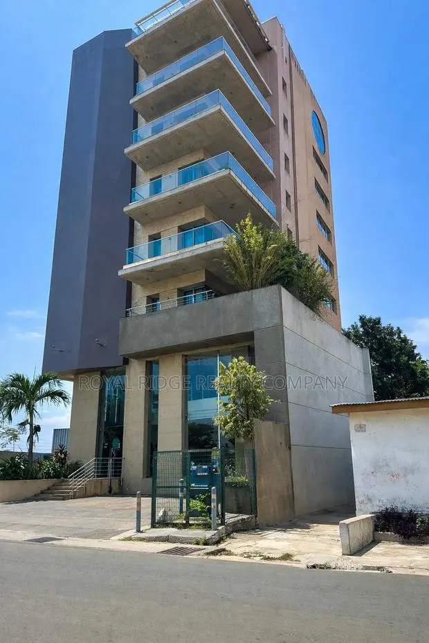 Furnished 2bdrm Apartment in Osu, Accra Metropolitan for rent · Photo 1