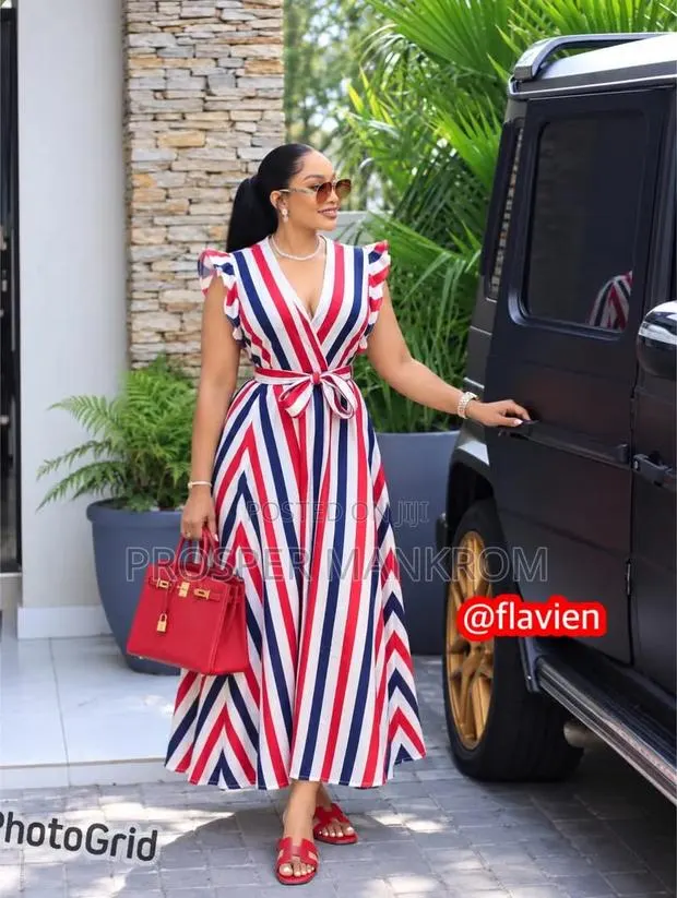 Ladies Dress Casual · Photo 1