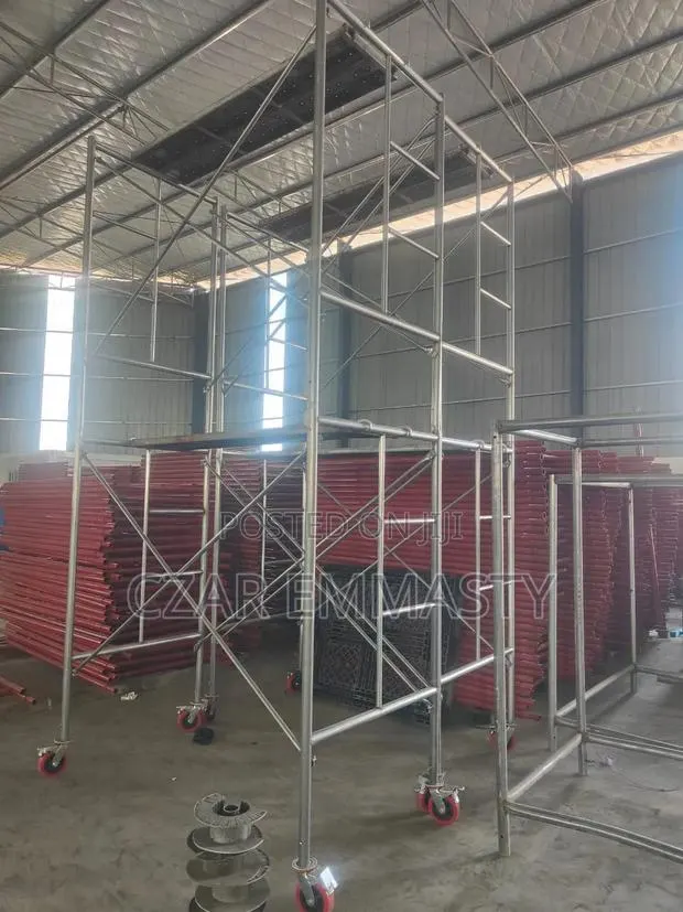 Scaffolding · Photo 1