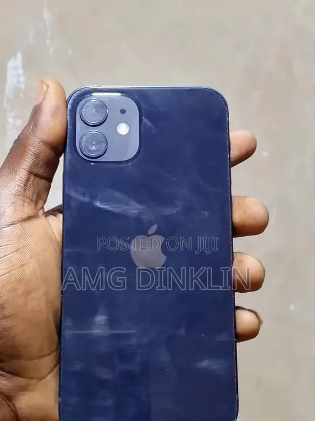 Apple iPhone 12 64 GB Blue · Photo 1