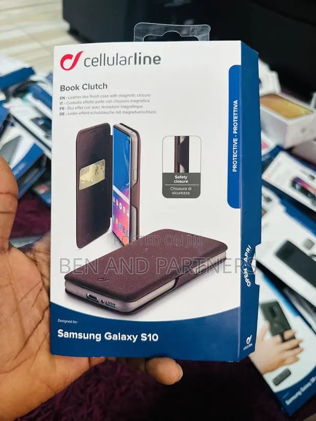 Original Book Cover For Samsung S10 · Photo 1