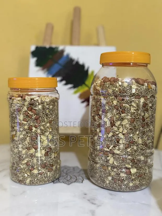 Parrot Food Seeds · Photo 1