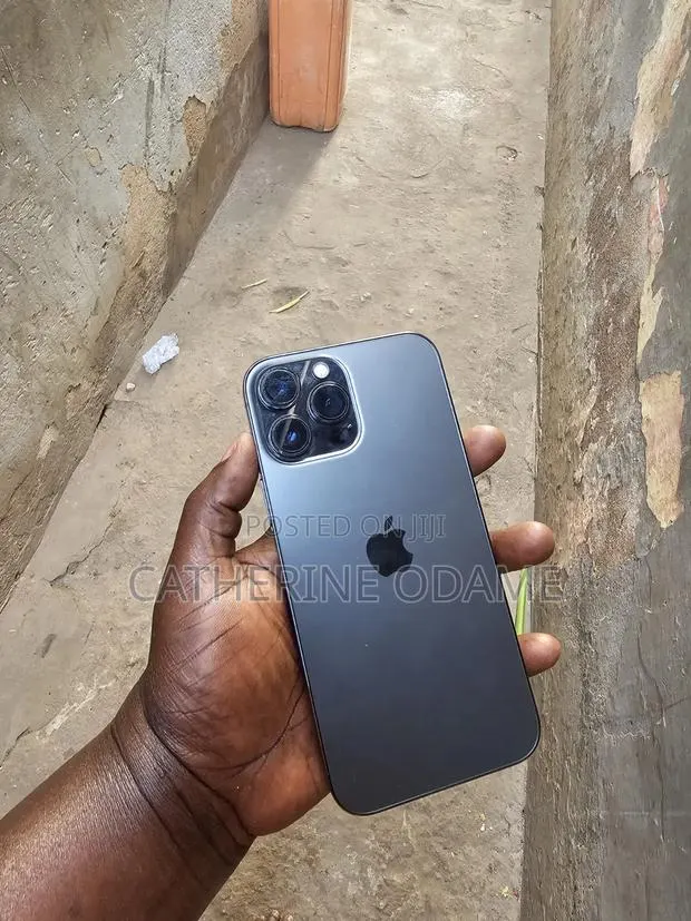 Apple iPhone 13 Pro Max 512 GB · Photo 4