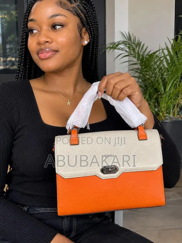 Ladies Bag · Photo 1