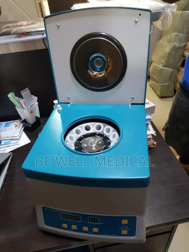 Digital Centrifuge (12buckets) · Photo 1